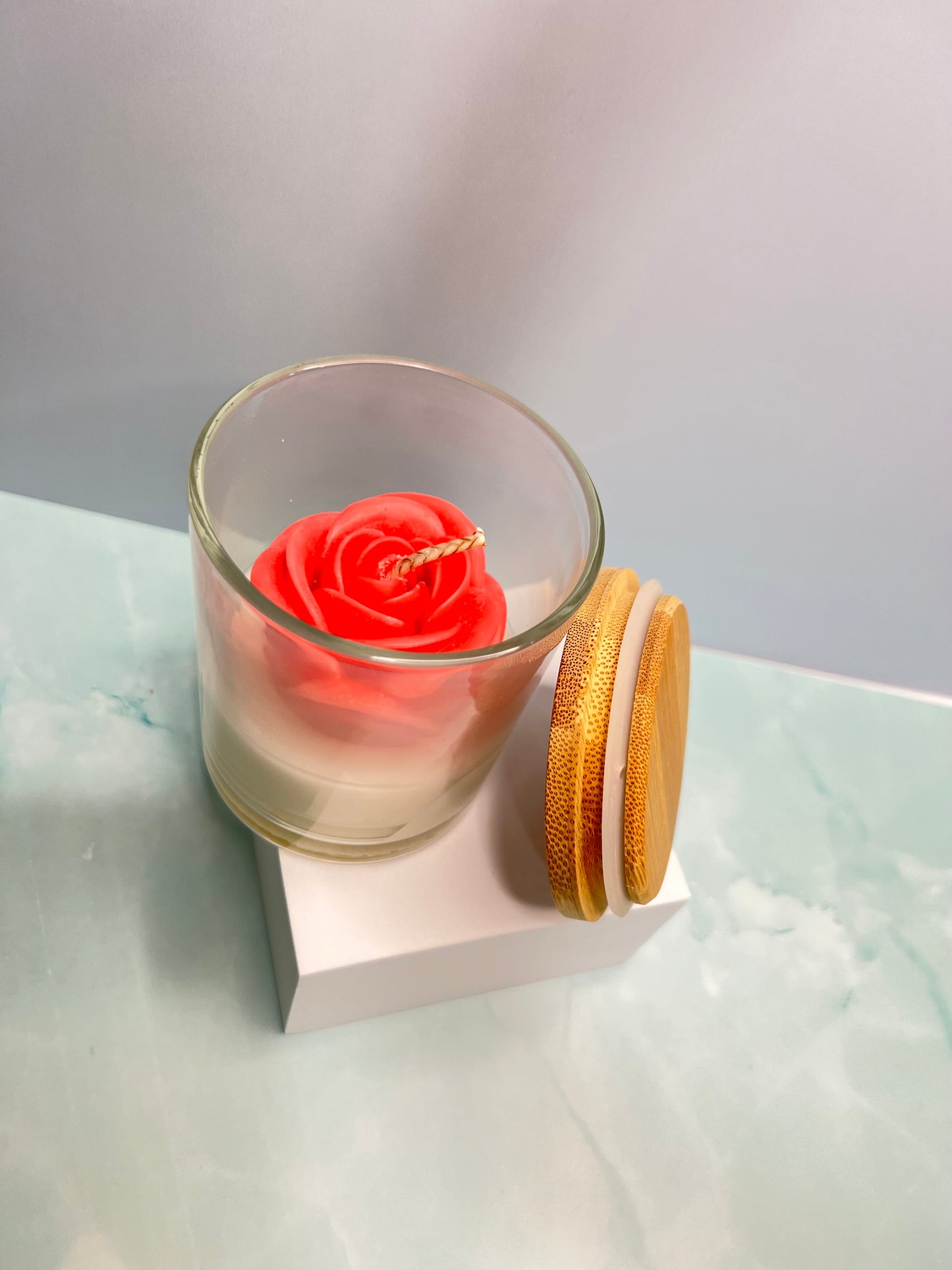 Tulip Scented Candle