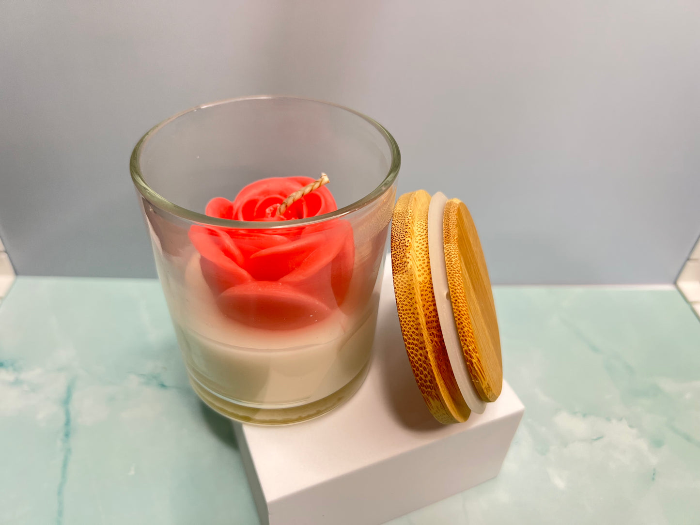 Tulip Scented Candle